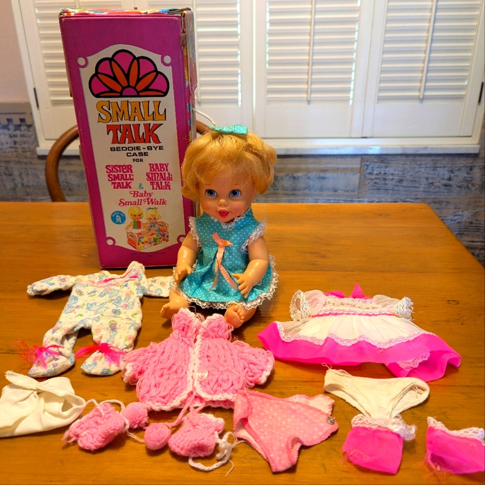 Vintage Mattel 1967 Baby Small Talk with Beddie Bye Case and Three Outfits